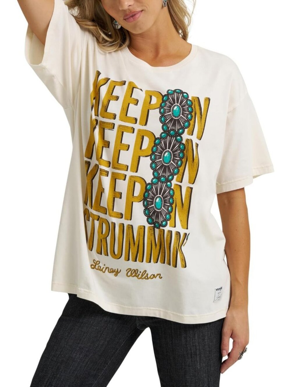 Stylish Graphic Tee Shirt for Women - Keep On Keepin' On, Casual & Comfy Top